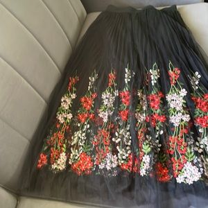 A-line skirt with tulle overlay /floral embroidery